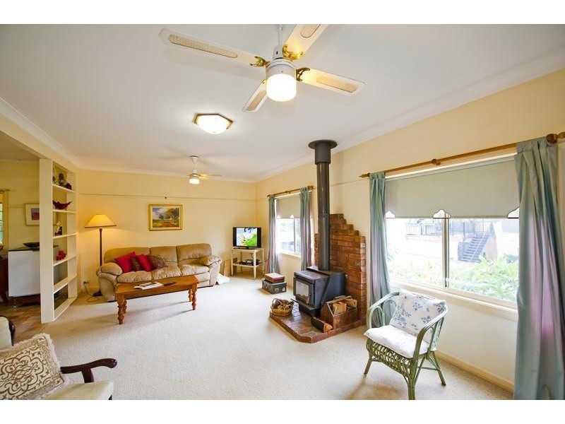 8 Kyogle Road, Murwillumbah NSW 2484