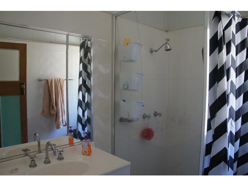 239 Rowlands Creek Road, Uki NSW 2484