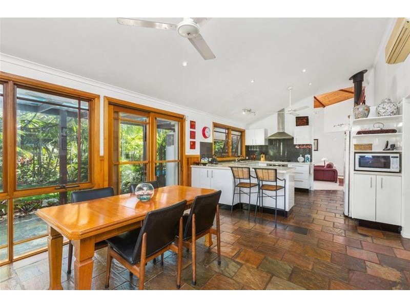 34 Bonnydoon Road, Uki NSW 2484