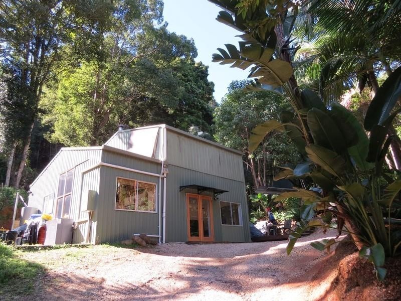 153 Braeside Drive, Uki NSW 2484