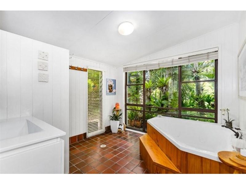 6916 Tweed Valley Way, Dunbible NSW 2484