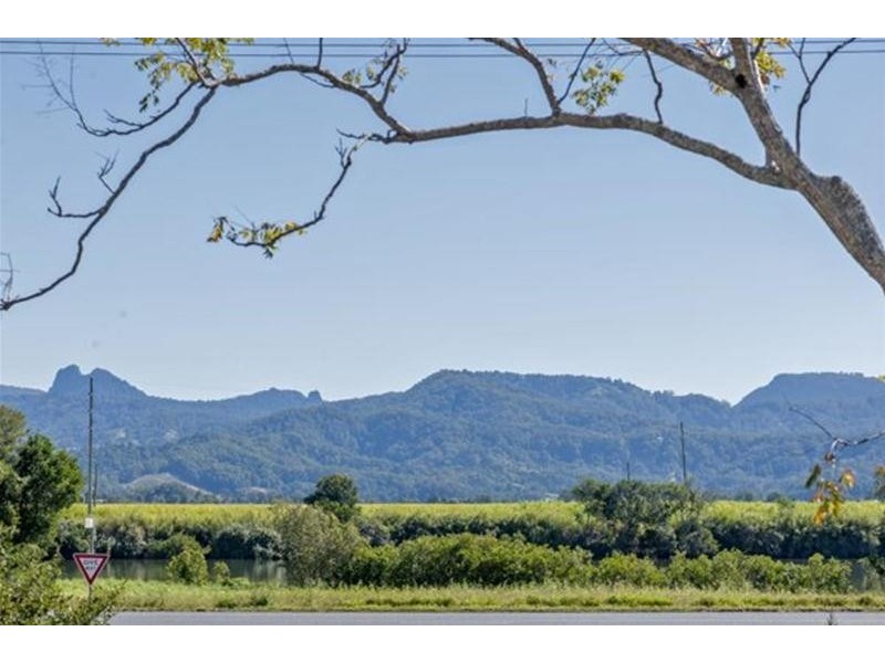 10 Colonial Drive, Condong NSW 2484