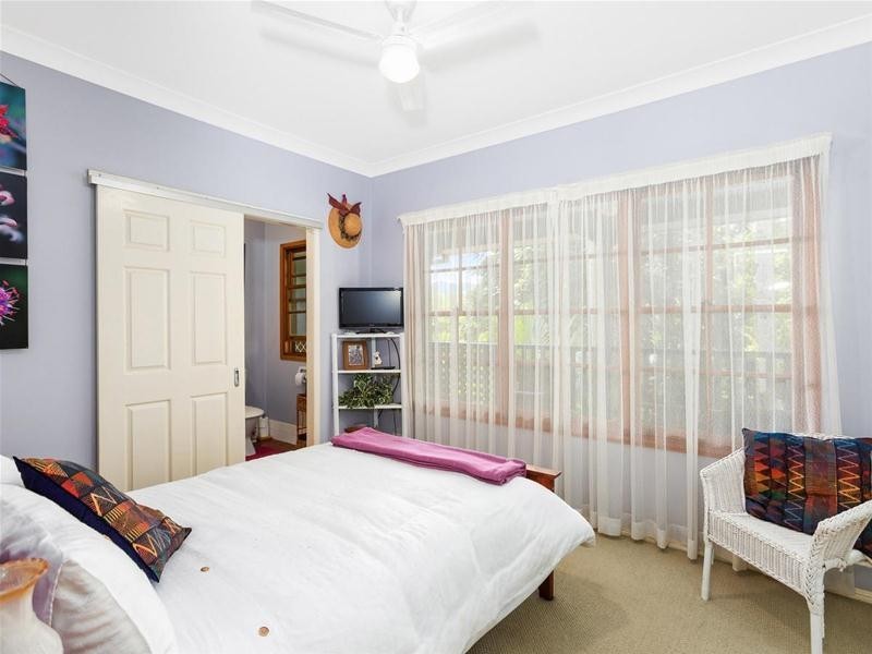 73 Rowlands Creek Road, Uki NSW 2484