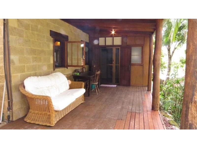 7 Sunrise Place, Uki NSW 2484