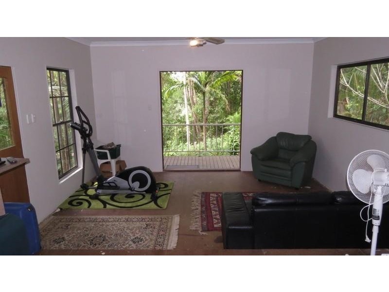 7 Sunrise Place, Uki NSW 2484