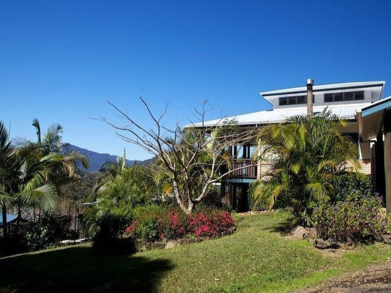 198 Rowlands Creek Road, Uki NSW 2484