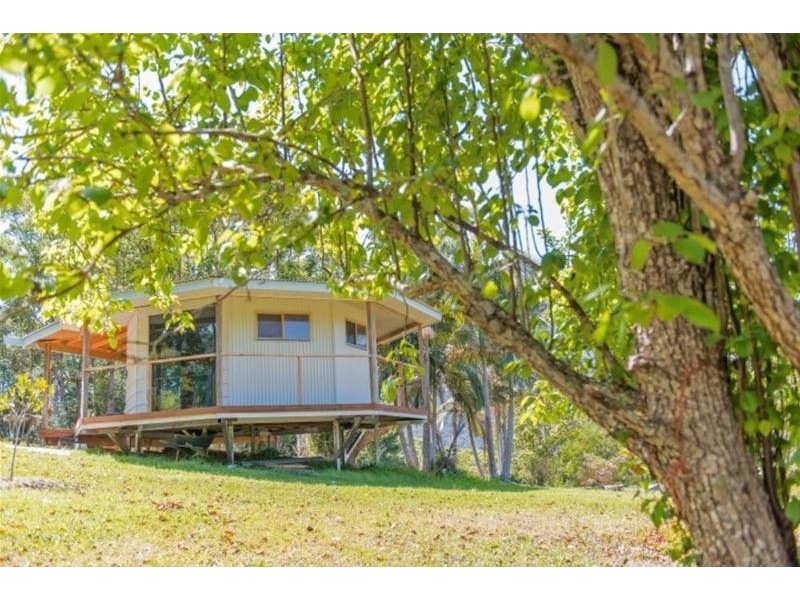 37 Solomons Road, Mt Warning, Uki NSW 2484