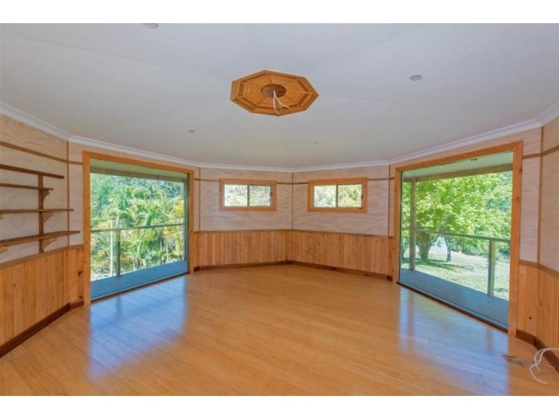 37 Solomons Road, Mt Warning, Uki NSW 2484