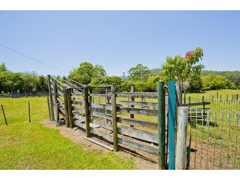 293 Upper Crystal Creek Road, Upper Crystal Creek NSW 2484