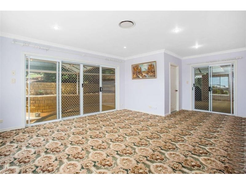 30 St Andrews Way, Banora Point NSW 2486