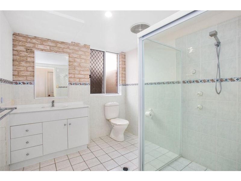 30 St Andrews Way, Banora Point NSW 2486