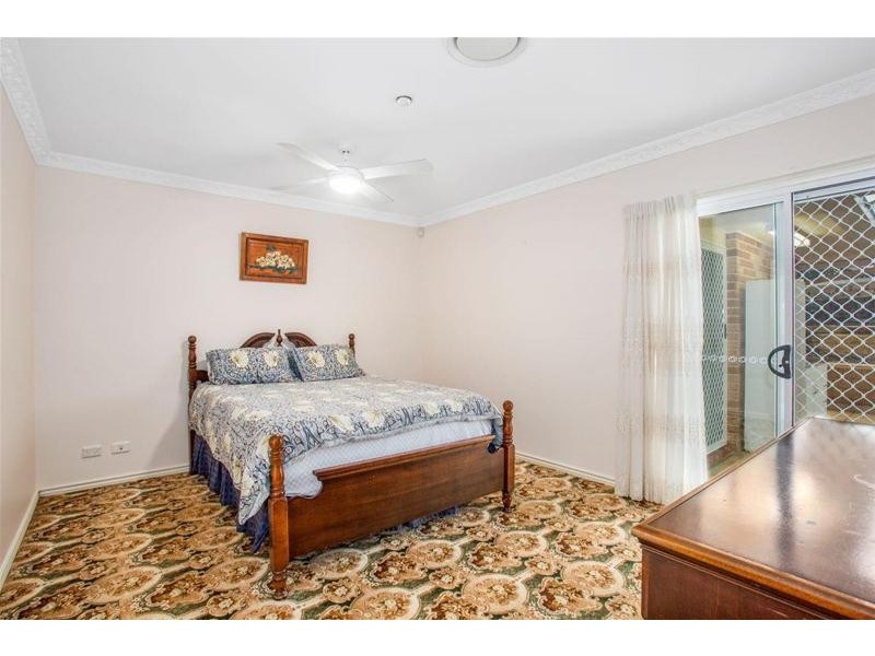 30 St Andrews Way, Banora Point NSW 2486