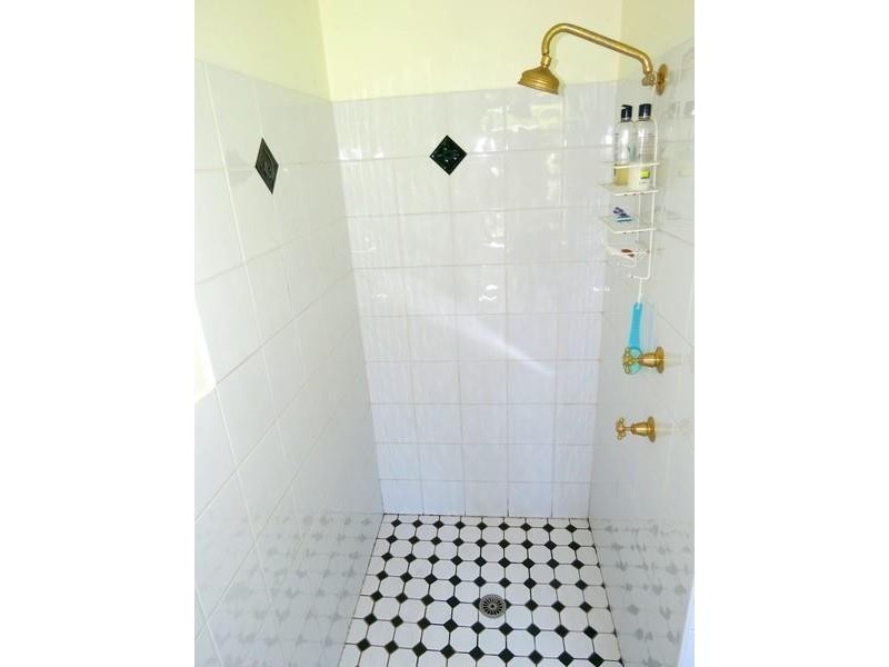 155 Braeside Drive, Uki NSW 2484