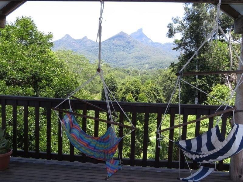 155 Braeside Drive, Uki NSW 2484