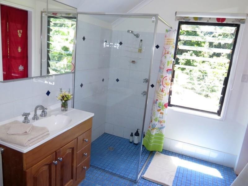 155 Braeside Drive, Uki NSW 2484