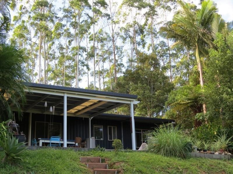 196 Rowlands creek Road, Uki NSW 2484