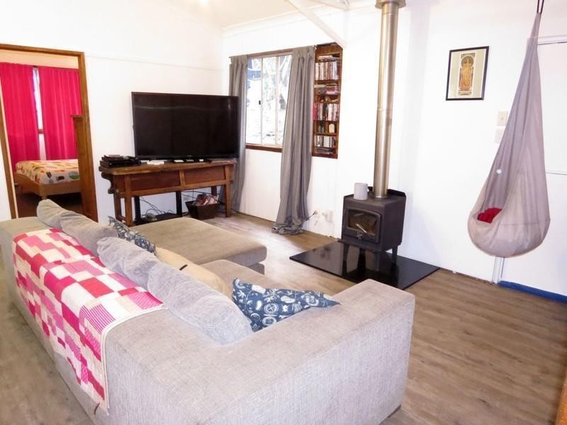 196 Rowlands creek Road, Uki NSW 2484