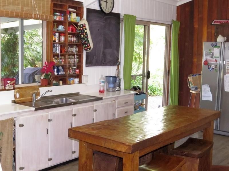 196 Rowlands creek Road, Uki NSW 2484