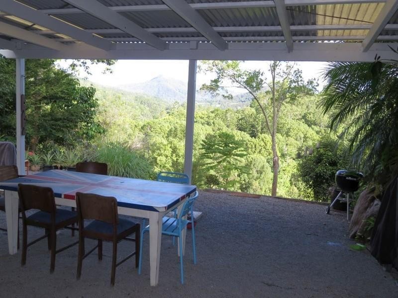 196 Rowlands creek Road, Uki NSW 2484