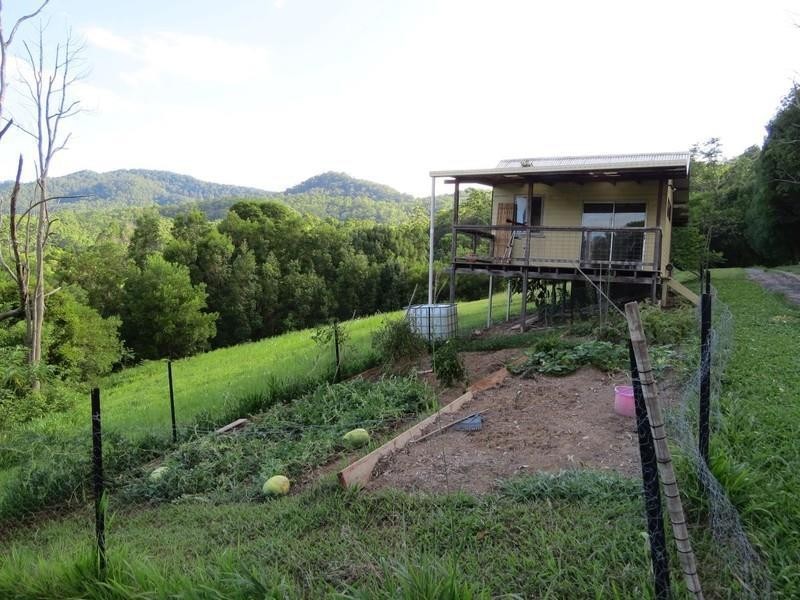 196 Rowlands creek Road, Uki NSW 2484
