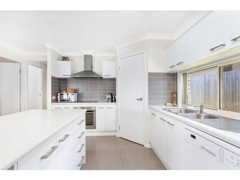 6 Wagawn Drive, Murwillumbah NSW 2484