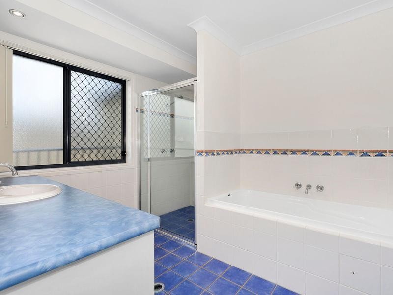 4 Riverbend Way, Murwillumbah NSW 2484