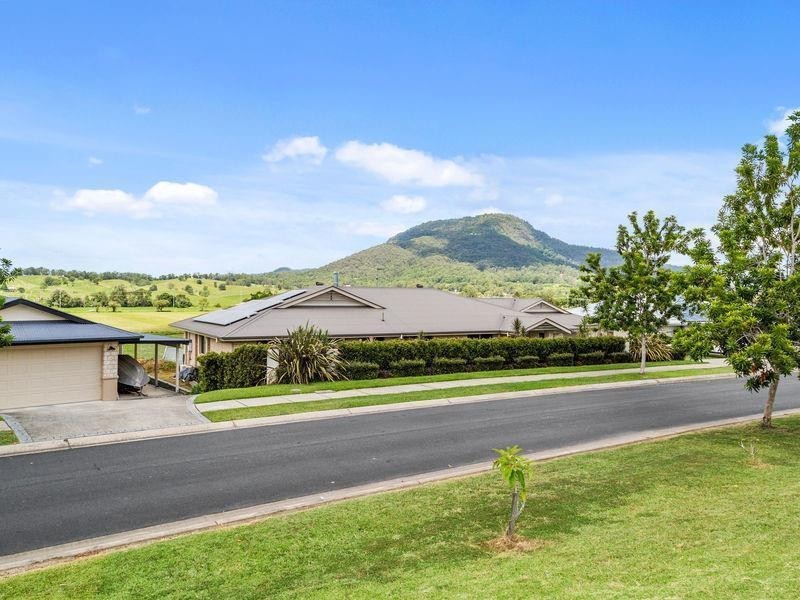 4 Riverbend Way, Murwillumbah NSW 2484