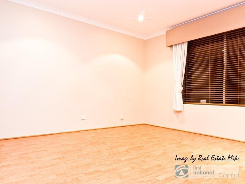 5 Brookway Retreat, Landsdale WA 6065