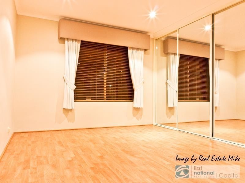 5 Brookway Retreat, Landsdale WA 6065