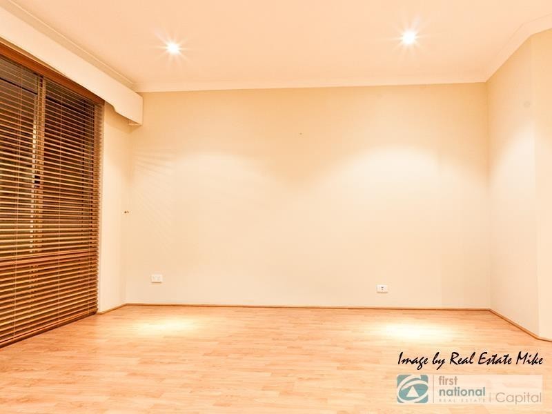 5 Brookway Retreat, Landsdale WA 6065