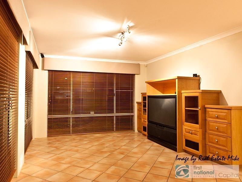 5 Brookway Retreat, Landsdale WA 6065