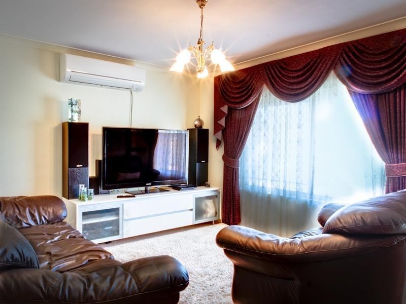 10 Sabine Grove, Alexander Heights WA 6064