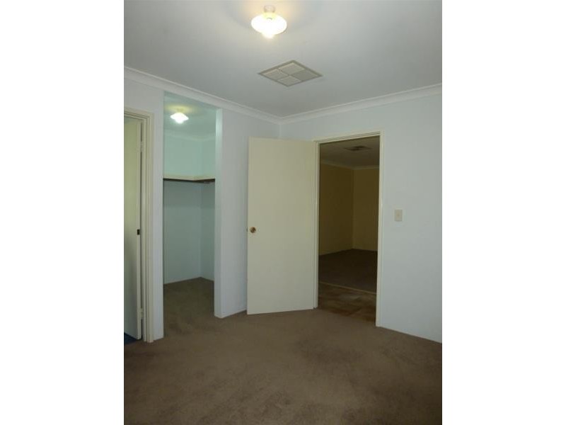 4 Hardwood Turn, Merriwa WA 6030