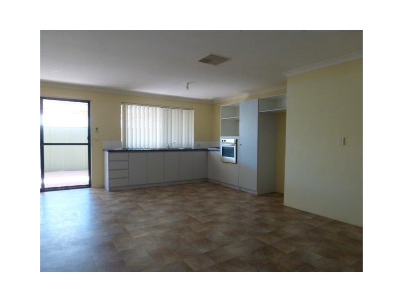 4 Hardwood Turn, Merriwa WA 6030