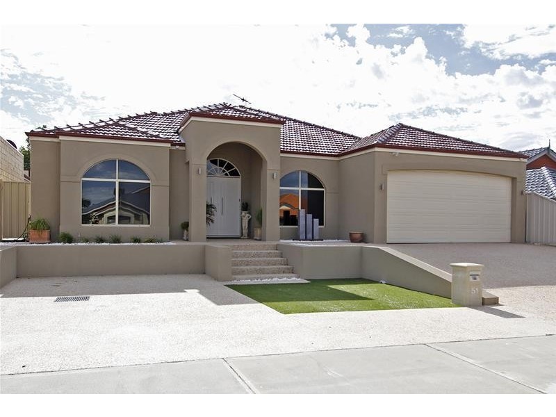 51 Boscastle Way, Darch WA 6065