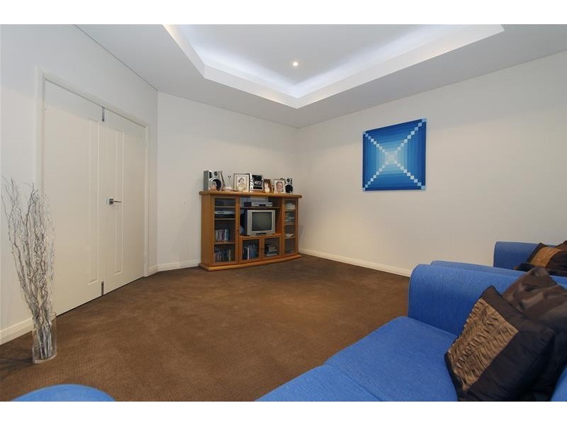 51 Boscastle Way, Darch WA 6065