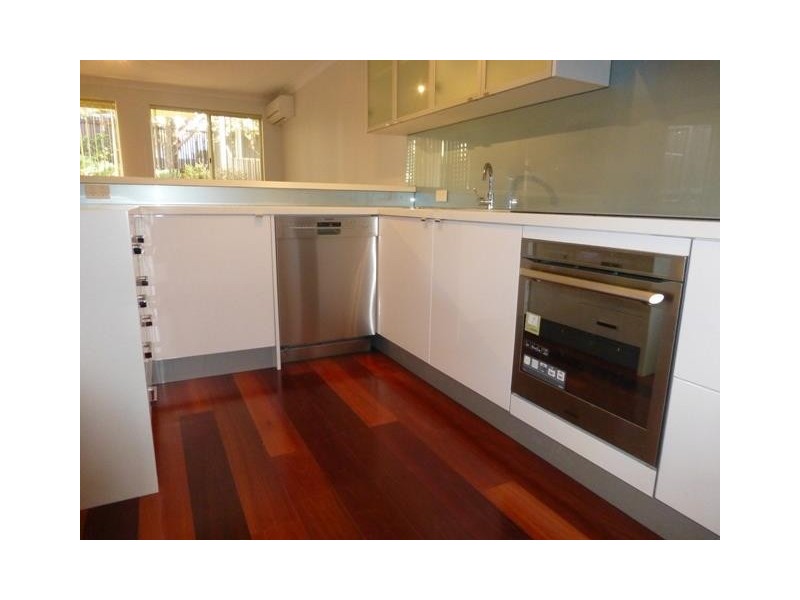 12/3 Conroy Street, Maylands WA 6051