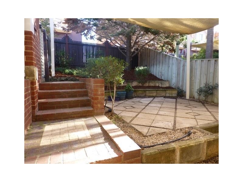 12/3 Conroy Street, Maylands WA 6051