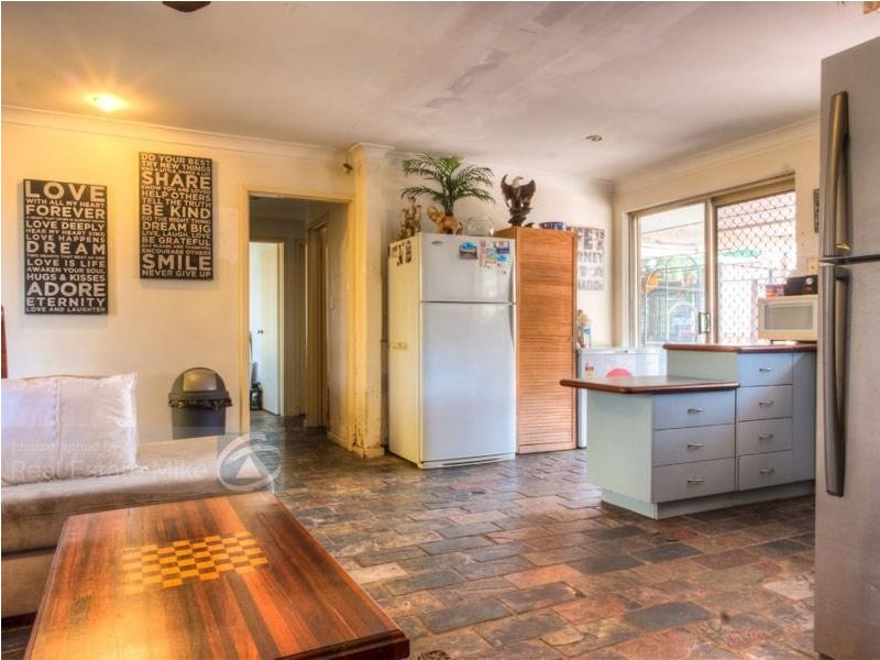 23 Hurlston Way, Koondoola WA 6064