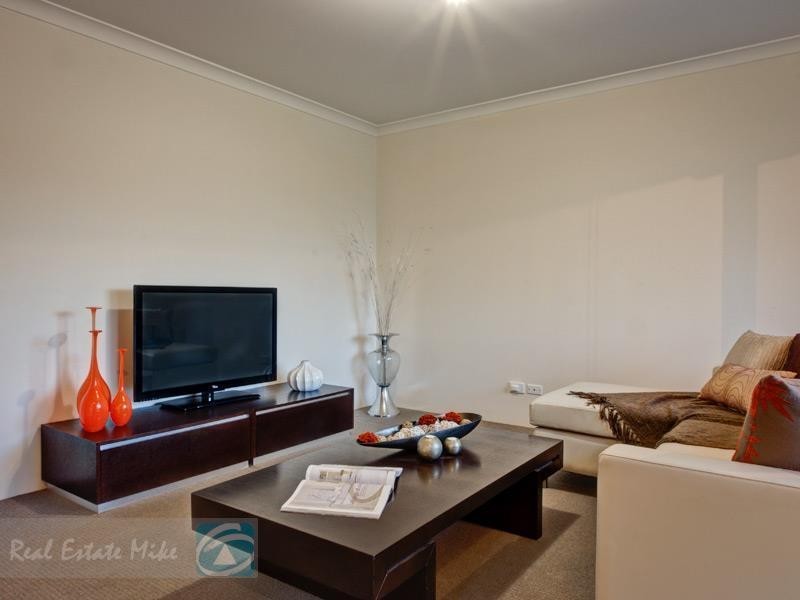 46 Castledene Way, Tapping WA 6065