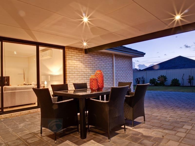 46 Castledene Way, Tapping WA 6065