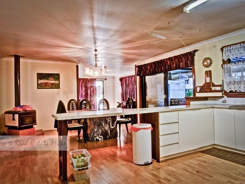 7 Kaputar Court, Ballajura WA 6066