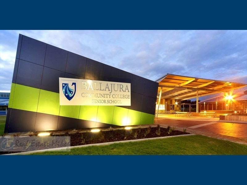 7 Kaputar Court, Ballajura WA 6066