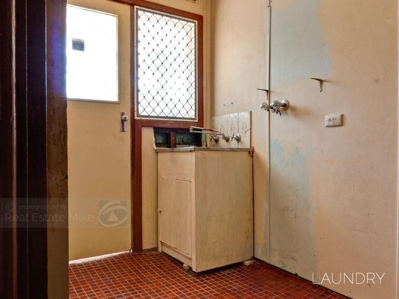 26 Curtis Way, Girrawheen WA 6064