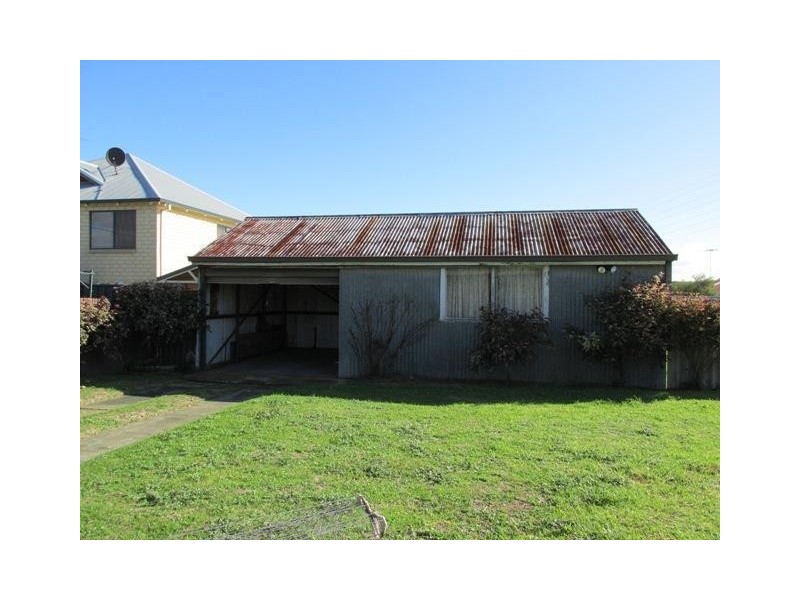 13 Bailey Street, Hamilton Hill WA 6163