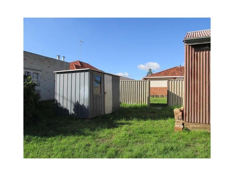 13 Bailey Street, Hamilton Hill WA 6163