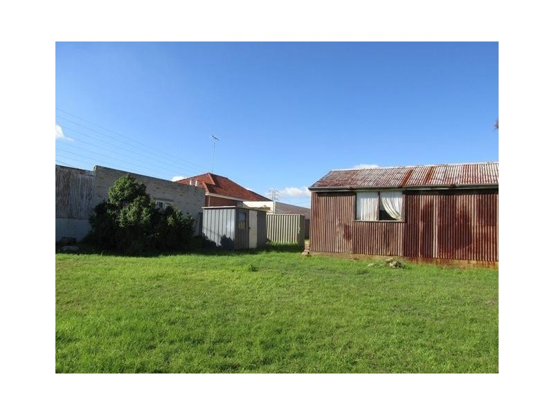 13 Bailey Street, Hamilton Hill WA 6163