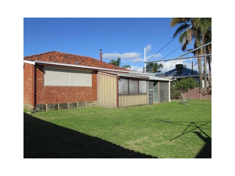 13 Bailey Street, Hamilton Hill WA 6163