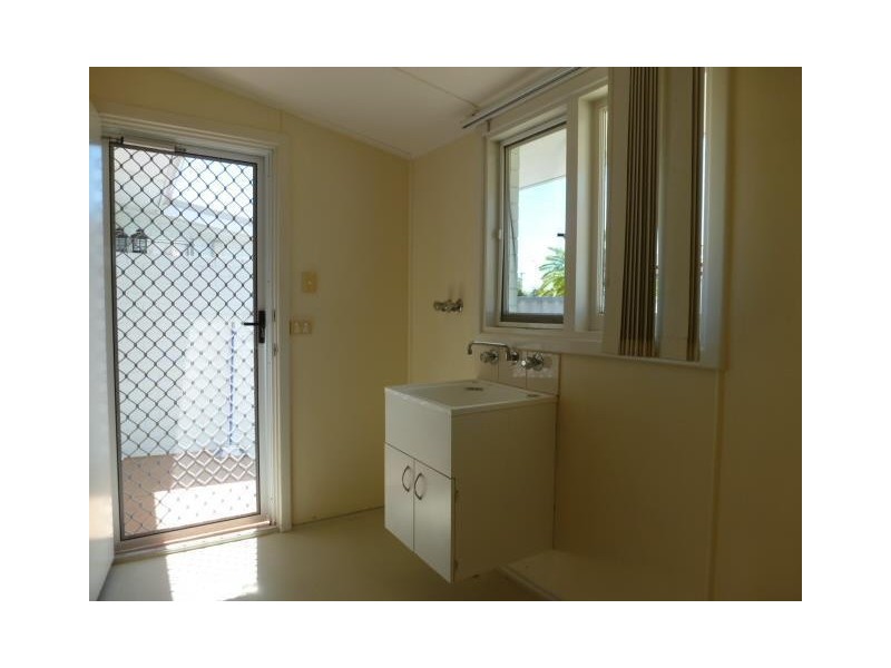 2A Bilby Road, Girrawheen WA 6064