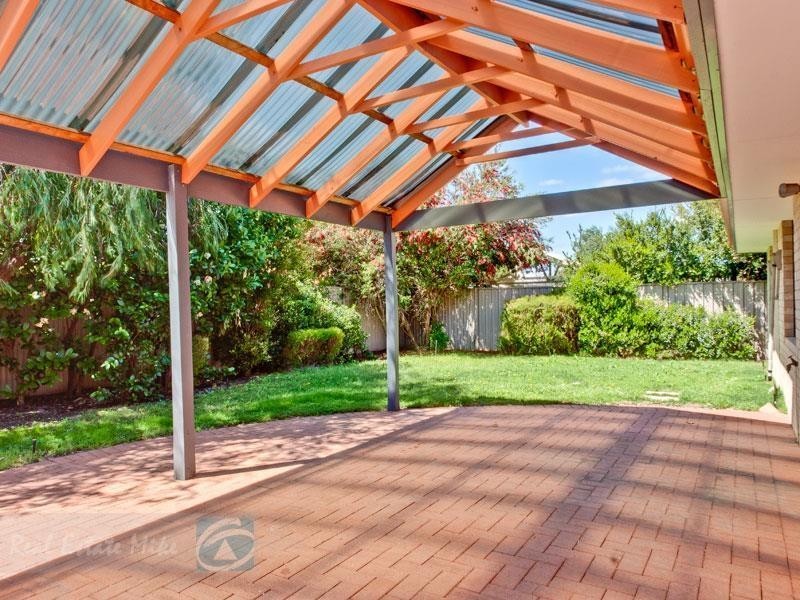 49 Waterview Parade, Southern River WA 6110